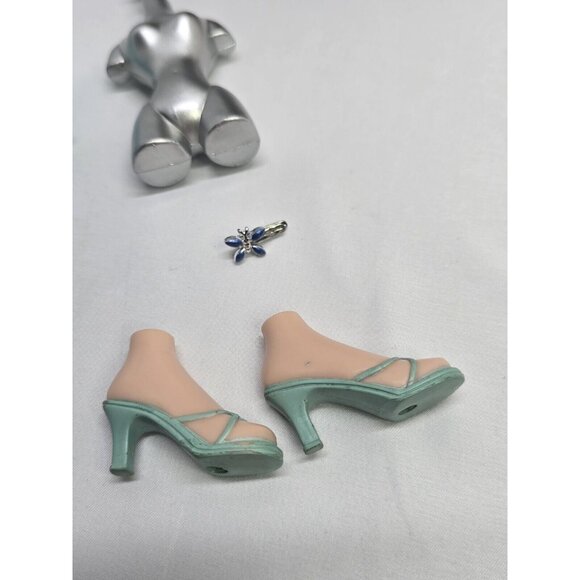 MGA Bratz 2003 Formal Funk Dana Fashion Doll - Picture 4 of 16